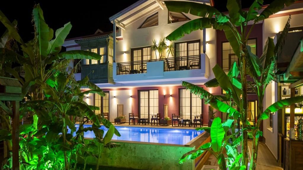 Çeşmekeş Otel