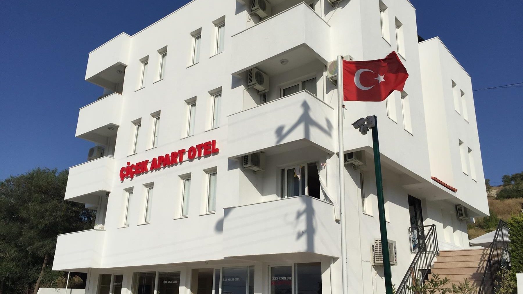 Çiçek Apart Otel