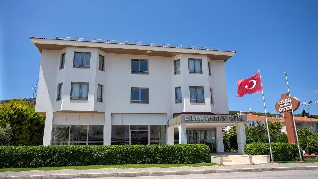 Çilek Marina Otel