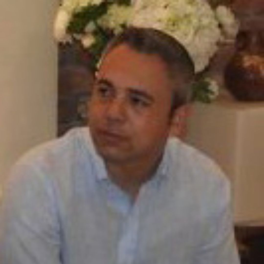 Deniz Arı