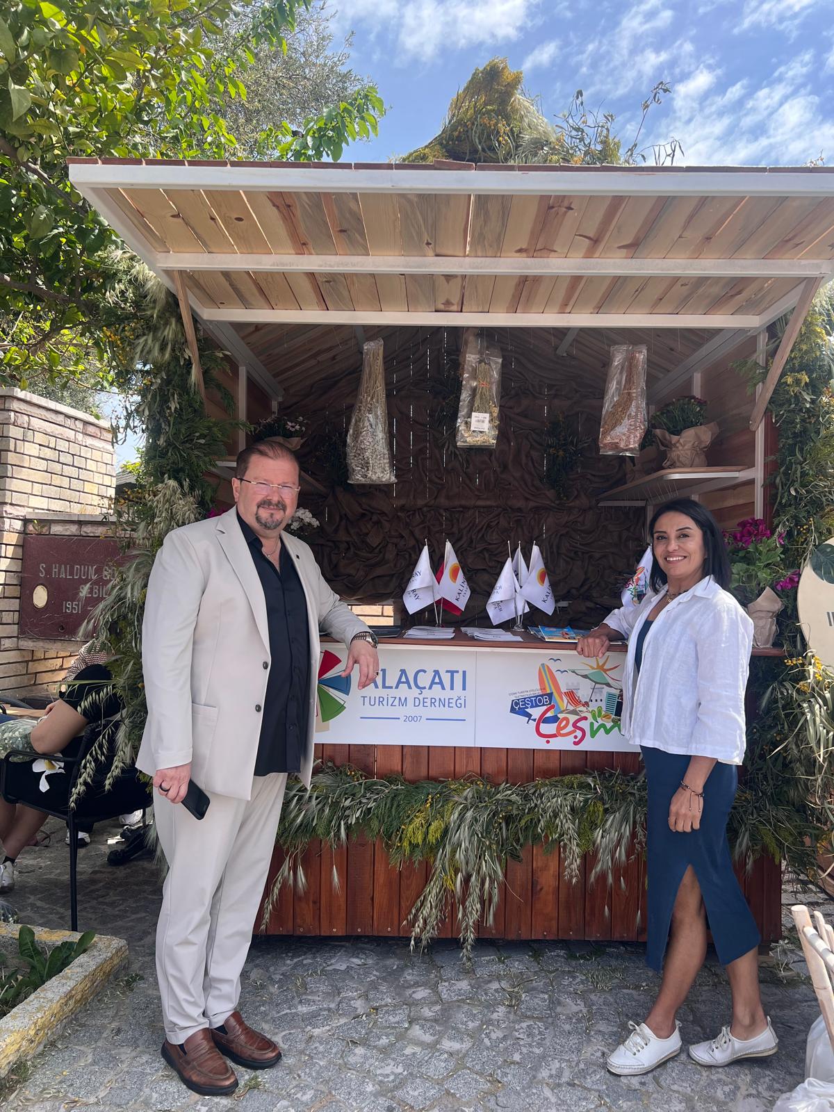 Çeşme Kitap Kafe Açılışı