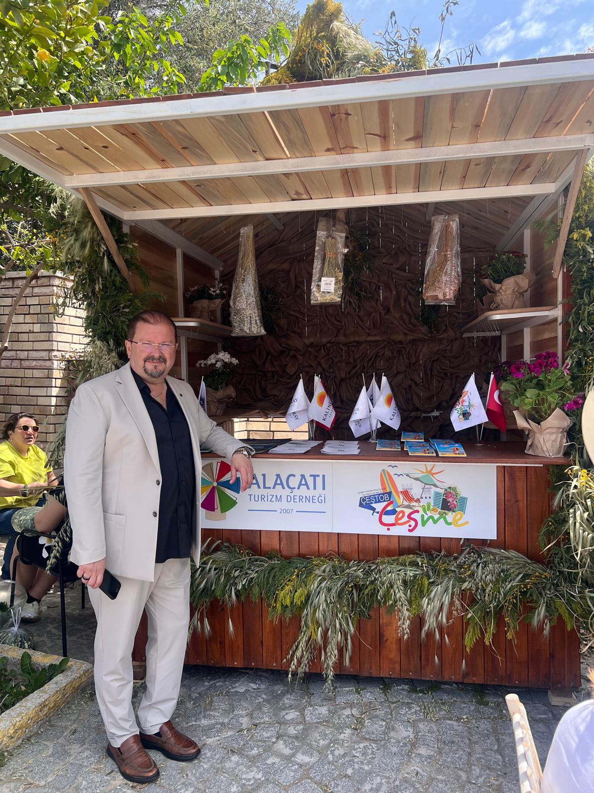 Çeşme Kitap Kafe Açılışı