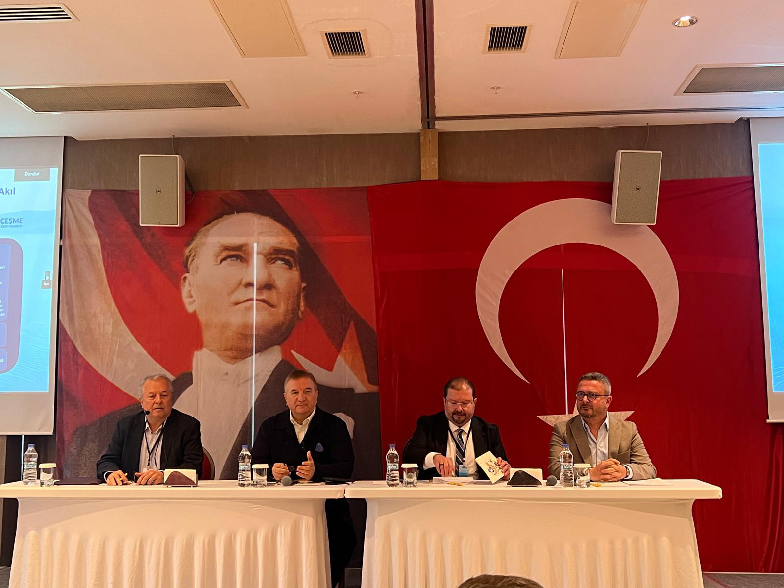 Çeşme 1. Turizm Zirvesi